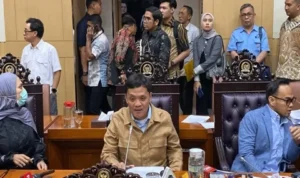 dpr-sahkan-rkuhap-jadi-uu-di-paripurna-pada-pekan-depan-zbe