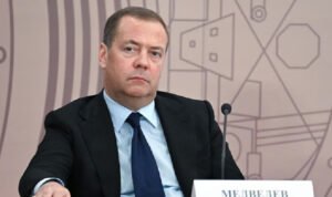 1e13ca12-b895-40a3-a653-60ab1217a994