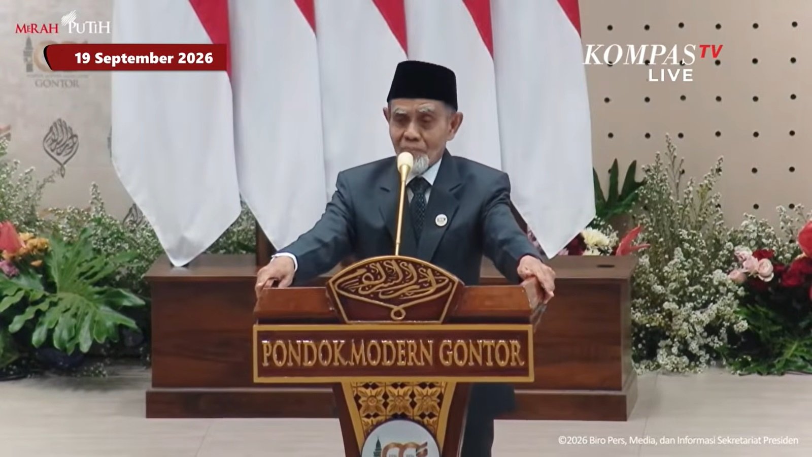 GONTOR 100 TAHUN